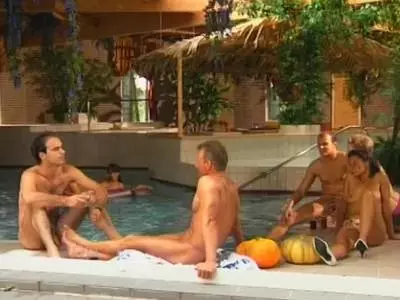 Lüsterne MILFs mit borstigen Fickspalten beim geilen Oralfick 